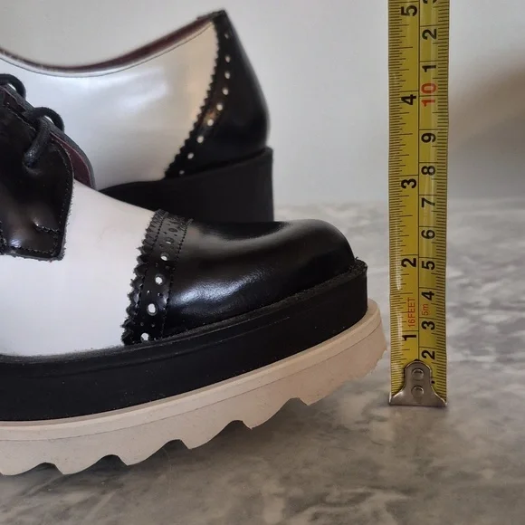 Sixtyseven Platform Wing Tipped Leather Oxford Pointed Toe, Black White Size 9 - Picture 9 of 12